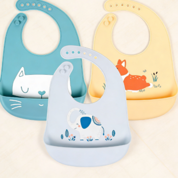 2-Pack  6-36 month baby silicone bibs, sailboat & seagull pattern, adjustable neck circumference, with food collection tray, waterproof and easy to clean.