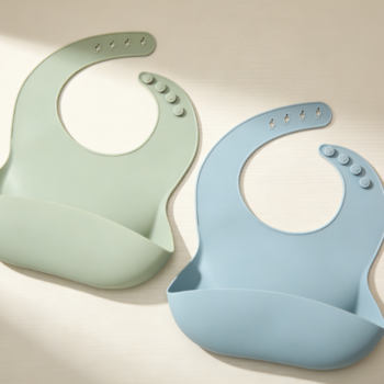 6-Pack Baby Silicone Bibs: Adjustable Neck Circumference, Soft and Skin-Friendly, with Food Tray Bag, Waterproof, Stain-Resistant, Protective Feeding Bibs