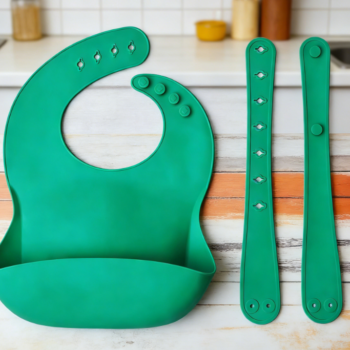 1-Pack Adult Silicone Bibs, Blue, Waterproof Design, with Food Collection Bag, Adjustable Size, Easy to Clean, Suitable for Seniors